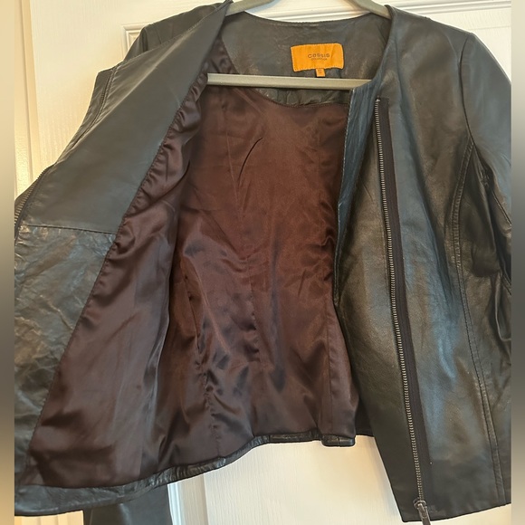 Cassis black leather jacket - Picture 3 of 8